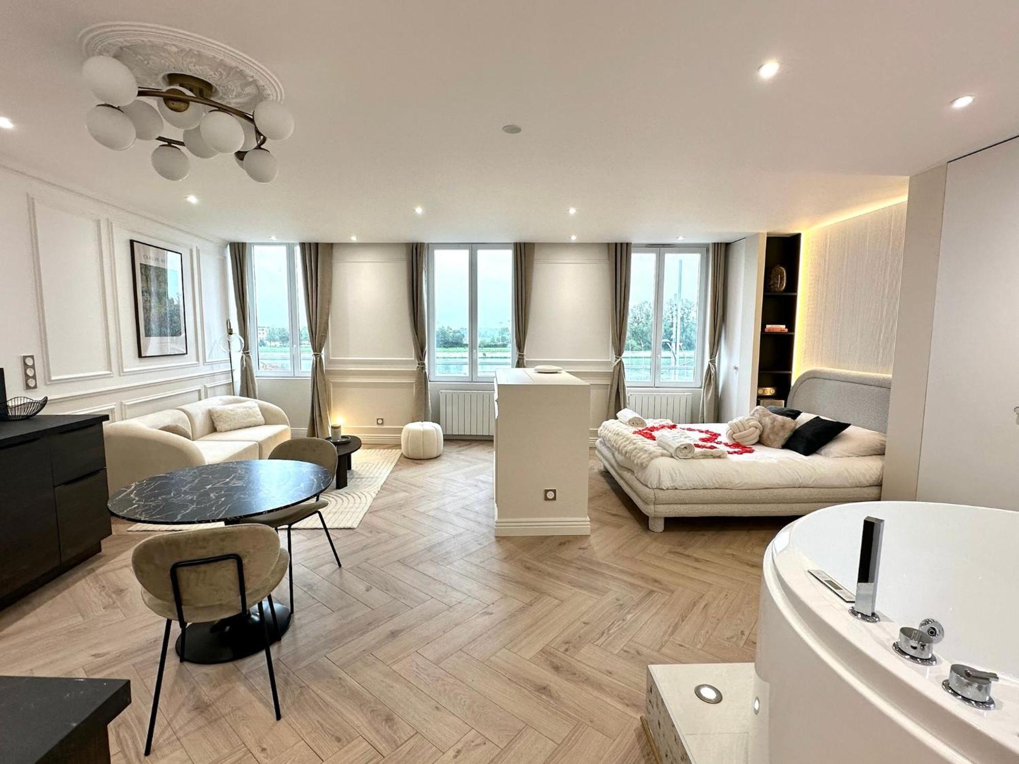 Les Rives De Saone - Balneotherapie * Macon